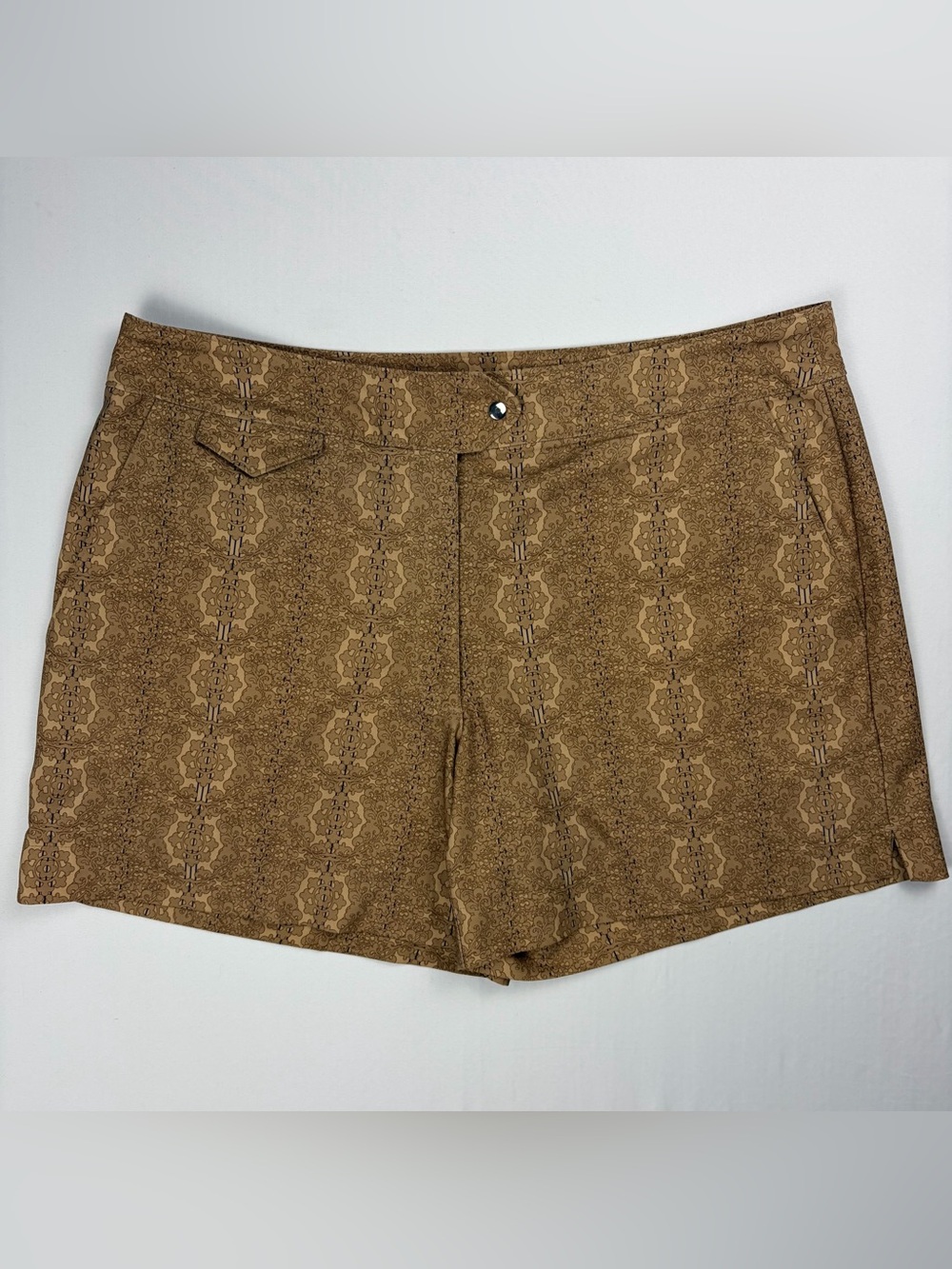NIKE GOLF Dri-Fit UV Women's Size 14/L Shorts Brown Paisley Stretch Y2K Taiwan